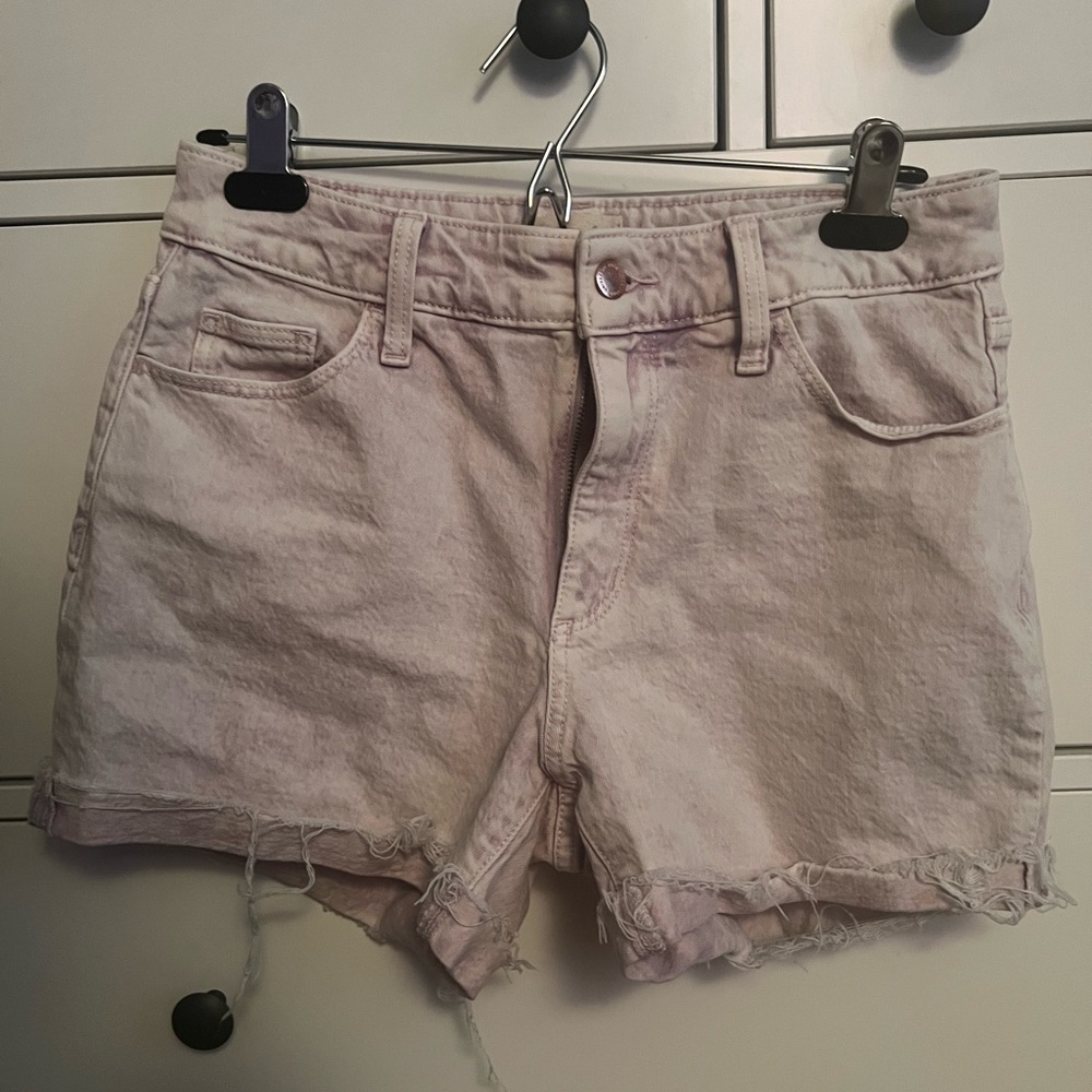 Pink and white shorts like Tie Dye
